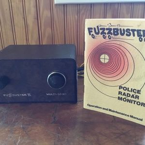 Vintage FuzzBusterII Multi-Band Radar Detector w/Manual